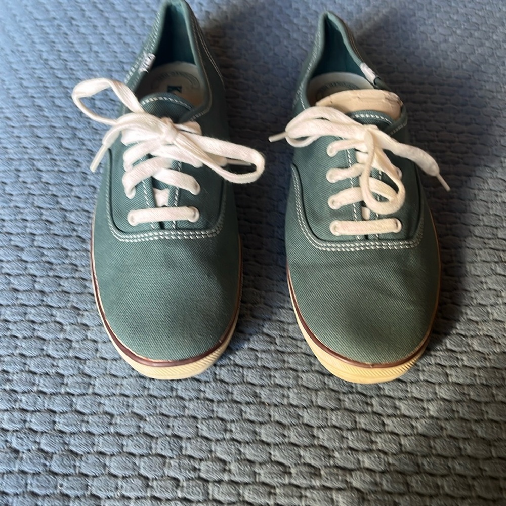 Keds Green Canvas Champion Sneakers Women’s 8.